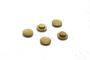 Заглушка деревянная Дуб d-12х20 мм. 10 шт/упак.