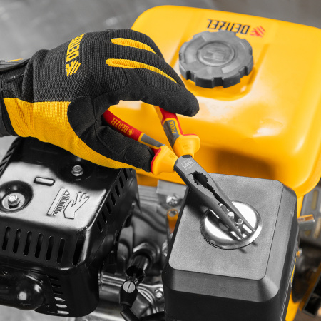 Длинногубцы прямые, диэлектрические рукоятки до 1000 В, трехкомпонентные рукоятки, 205мм Denzel