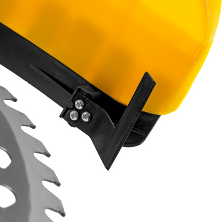 Триммер бензиновый DTL-52S, 52 см3, разъемная штанга, состоит из 2 частей Denzel цена