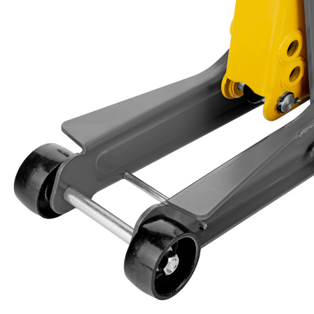 Домкрат гидравлический подкатной с фиксатором, 2,5 т,  85-385 мм, в пласт. кейсе Denzel цена