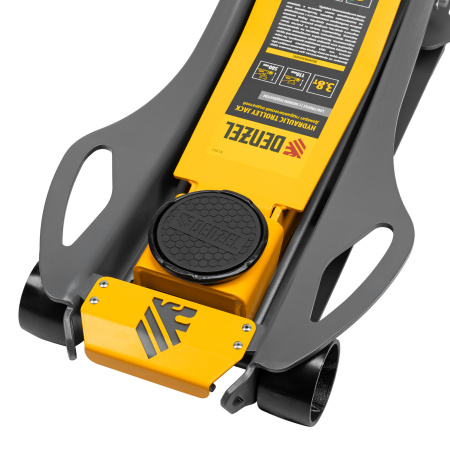 Домкрат гидравлический подкатной, 3,8 т, 110-580 мм, быстрый подъем, низкий подхват, проф. Denzel цена