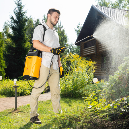 Опрыскиватель аккумуляторный D-8LI, 8 л, 12 В, 2 Ач Denzel цена