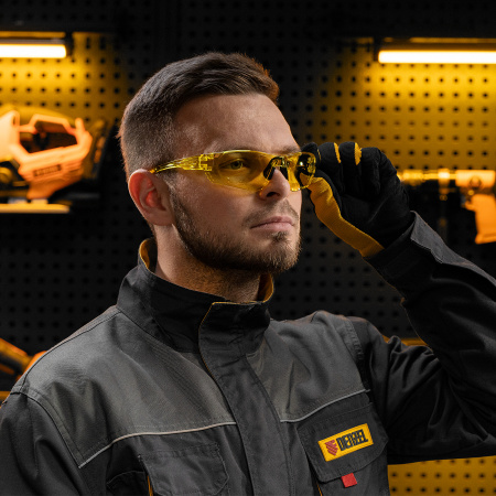 Очки защитные открытые, поликарбонатные, желтая линза Denzel цена