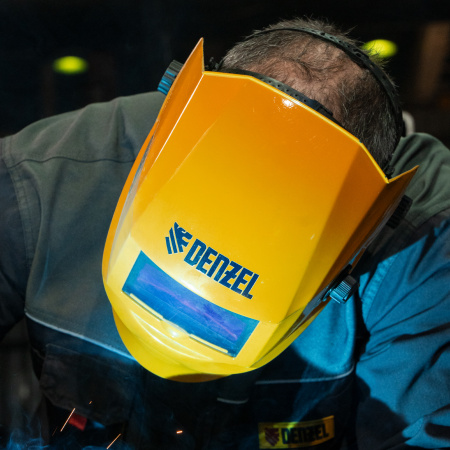 Щиток защитный лицевой (маска сварщика) F6, см. окно 93х43, Real Color, DIN4/5-8/9-13// Denzel цена