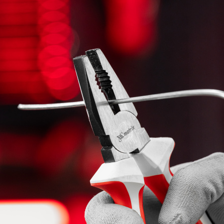 Плоскогубцы Premium, 160 мм, трехкомпонентные рукоятки Matrix