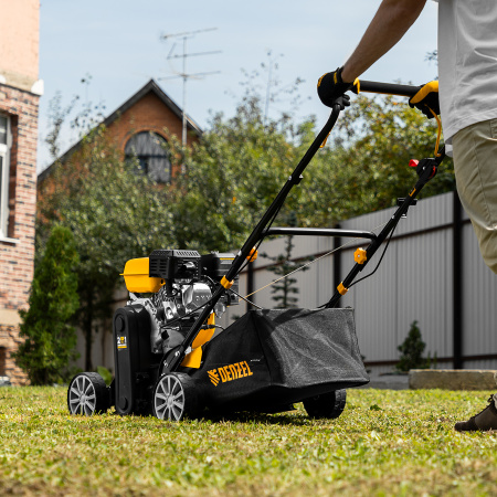 Скарификатор-аэратор бензиновый SAG-400, 212 см3, -15/+10 мм, 40 см Denzel цена