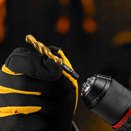 Сверло-метчик М10 х 1,5 мм, Р6М5// Denzel