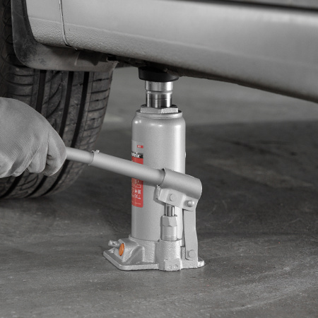 Домкрат гидравлический бутылочный, 6 т, h подъема 216-413 мм Matrix цена