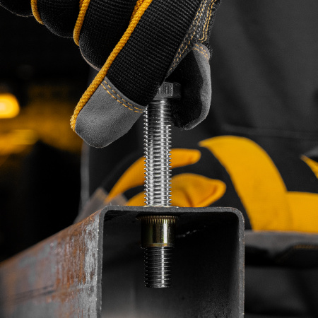 Заклепки резьбовые, стальные, оцинкованные, М12, пластиковый кейс, 25 шт. Denzel цена