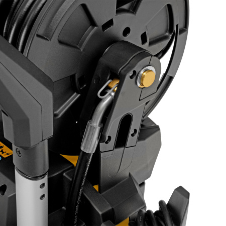 Моечная машина высокого давления R-210iD, 2600 Вт, 210 бар, 8.0 л/мин, асинхронный двигатель, барабан Denzel