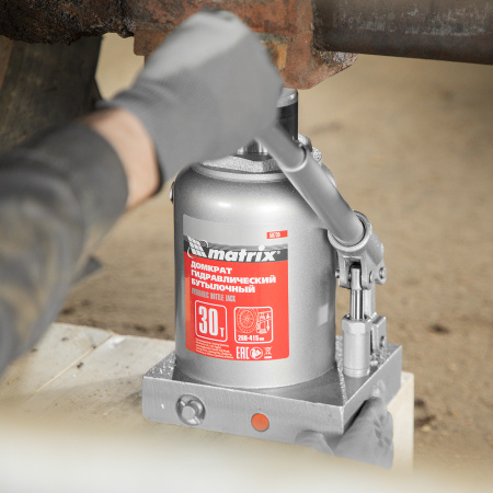 Домкрат гидравлический бутылочный, 30 т, высота подъема 260-415 мм Matrix цена