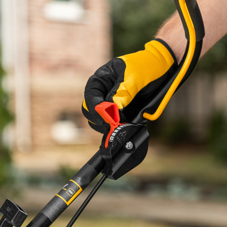 Скарификатор-аэратор бензиновый SAG-400, 212 см3, -15/+10 мм, 40 см Denzel цена