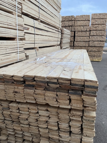 Доска обрезная 1-2 сорт 25х100х6000 мм Хвоя