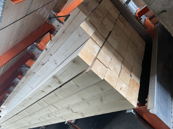 Брус сухой строганный 150х150х6000