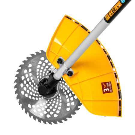 Триммер бензиновый DTL-43, 43 см3, неразъемная штанга, состоит из 2 частей Denzel цена