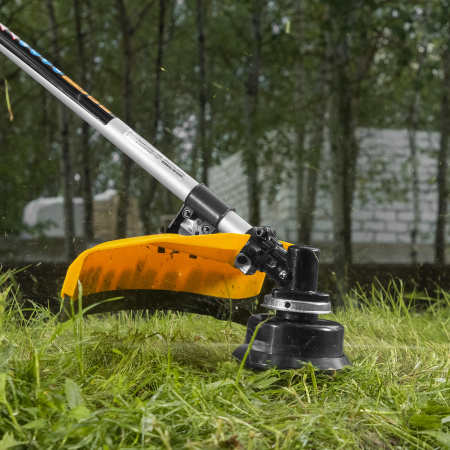 Триммер бензиновый DT 33, 33 см3, 1.8 л. с, неразъемная штанга, состоит из 2 частей Denzel цена