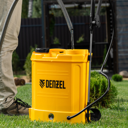 Опрыскиватель ранцевый аккумуляторный D-12LA, 12 л, 12 В, 8 Ач Denzel цена