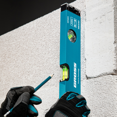 Уровень алюминиевый, 400 мм, усиленный с ударопрочными заглушками, 3 глазка Gross цена