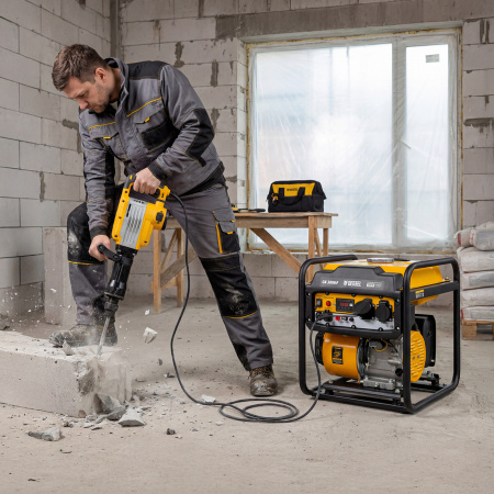 Генератор инверторный GK-3800iF, 3,8 кВт, 230 В, ручной старт DENZEL