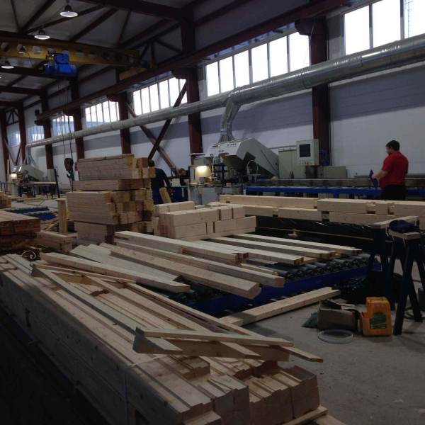 Клееный профилированный брус 135х200 с чашами под проект