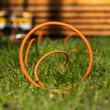 Удлинитель-шнур силовой Garden Series, ПВС, 10м, 1 розетка 3 x 1,5 мм, Denzel цена