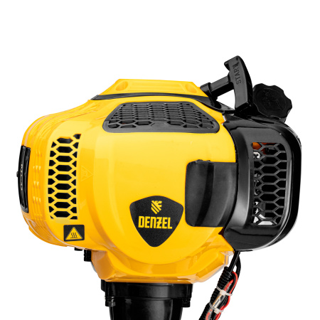 Триммер бензиновый DTL-43, 43 см3, неразъемная штанга, состоит из 2 частей Denzel цена