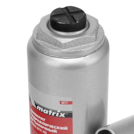 Домкрат гидравлический бутылочный, 6 т, h подъема 216-413 мм, в пластиковом кейсе Matrix цена