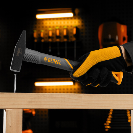 Молоток слесарный, 300 г, кованый, фибергласовая рукоятка c TPR покрытием Denzel