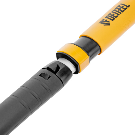 Щетка-сметка со скребком, телескоп, поворотная голова, 750-1120 мм Denzel цена