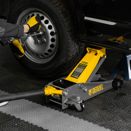 Домкрат гидравлический подкатной, 3 т, 125-470 мм, быстрый подъем, проф. Denzel цена