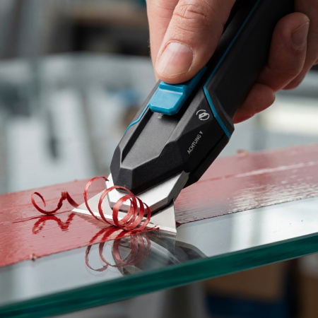 Нож-скребок выдвижной, 19мм, сменное лезвие, SK2, 5 запас. лезвий, алюмин. корпус GROSS