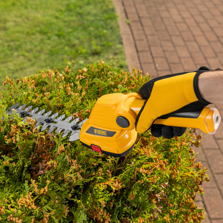 Ножницы-кусторез с телескопической штангой аккумуляторные G801E с акк. 7.2В Li-Ion 1.5 Ач Denzel цена