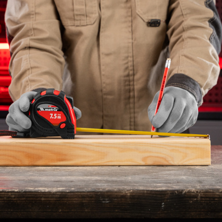 Рулетка Status Magnet 3 fixations,7,5 м х 25 мм,обрезиненный корпус,зацеп с магнитом Matrix цена