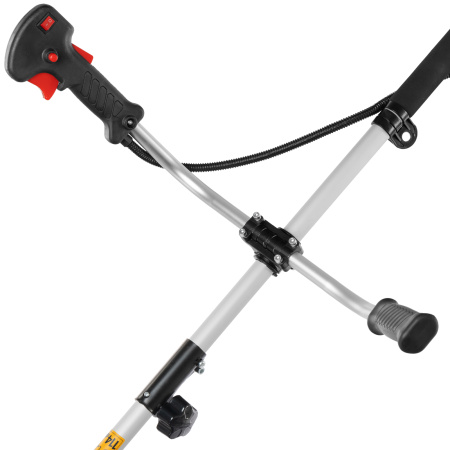 Триммер бензиновый DTS-33S, 33 см3, разъемная штанга, состоит из 2 частей Denzel цена