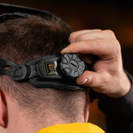 Щиток защитный лицевой (маска сварщика) F10, см. окно 100х96, Real Color, DIN 4-8/9-13 Denzel цена