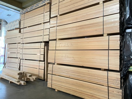 Планкен скошенный 20х90х3000 Лиственница АБ 0.27м2 цена за м2