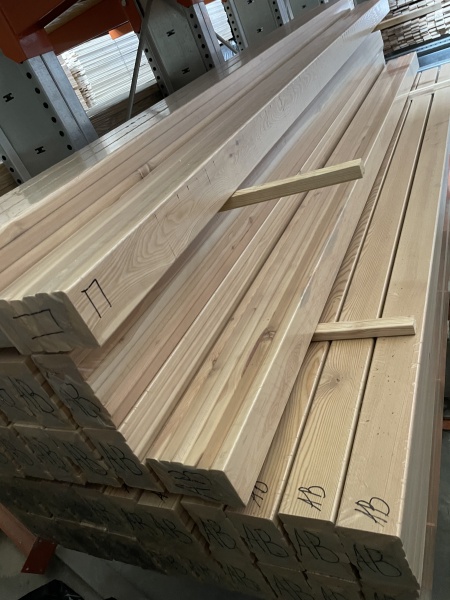 Доска палубная 28х110х3000 мм лиственница сорт АБ