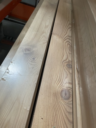 Доска пола шпунтованная 28х110х4000 сорт БС Лиственница 0.44м2