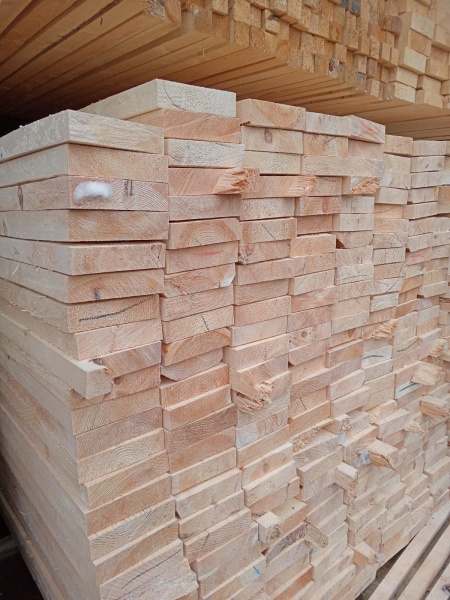 Доска обрезная 40х200х6000