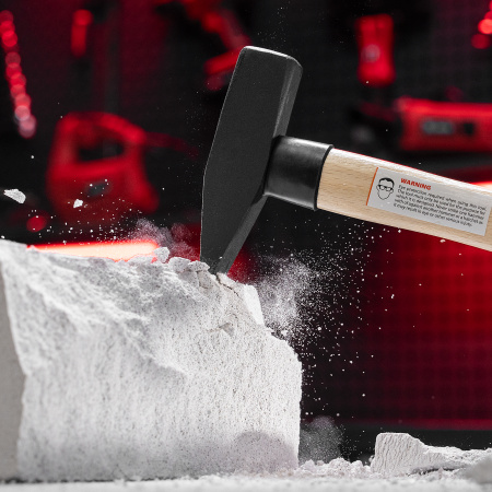 Молоток слесарный, 600 г, квадратный боек, деревянная рукоятка Matrix