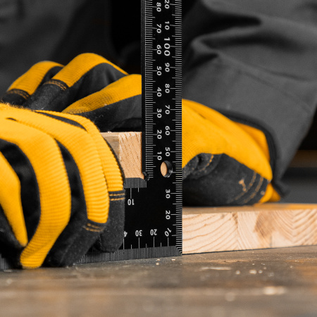 Угольник, 200 х 300 мм, алюминиевый, лазерная гравировка Denzel цена