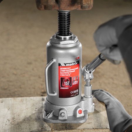 Домкрат гидравлический бутылочный, 15 т, высота подъема 230-460 мм Matrix цена