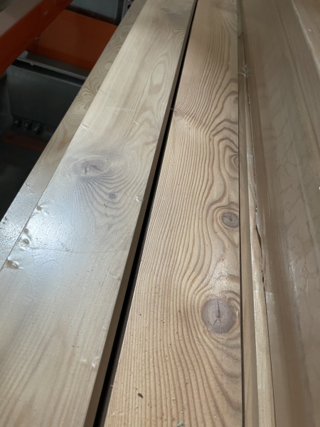 Доска палубная 28х110х3000 мм лиственница сорт БС