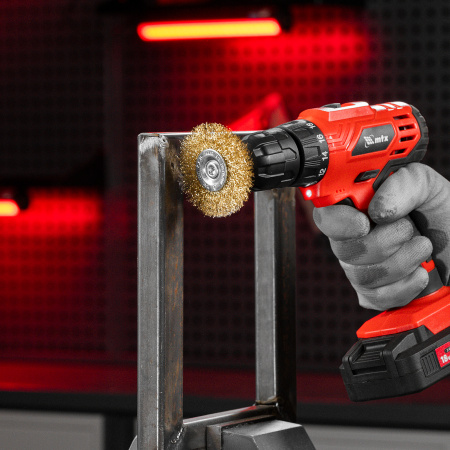 Набор щеток для дрели, 6 шт, 5 плоских 40-50-65-75-100 мм + 1 "чашка" 50 мм, со шпильками Matrix