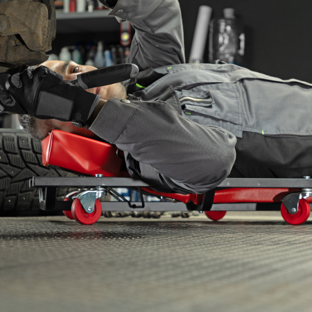 Лежак ремонтный на шести колесах, 1030 х 440 х 120 мм, поднимающийся подголовник Matrix цена