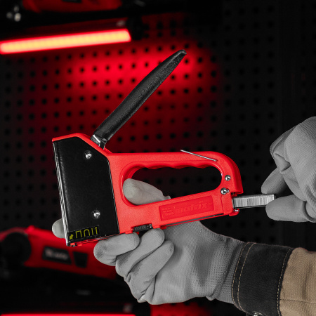 Степлер мебельный 4-функциональный пластиковый, тип скобы: 53, 28, 300, 500, 6-14 мм Matrix цена