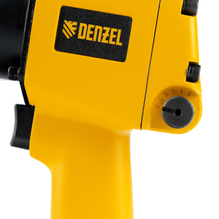 Ударный пневмогайковерт IW860+набор головок, 1/2", 7000 об/мин, 868 Нм Denzel цена