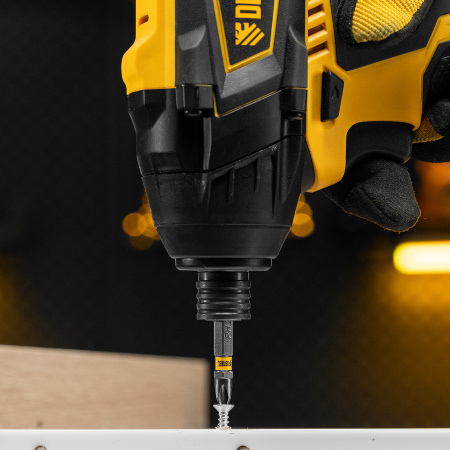 Бита PH2х50, сталь легированная S2, 10 шт., Е 6,3, шестигранный профиль, отрывная упаковка Denzel