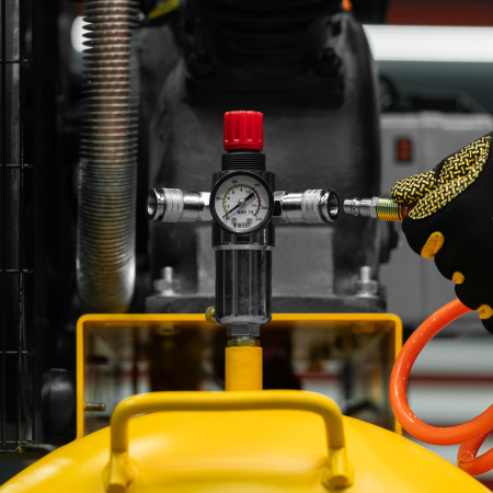 Компрессор воздушный рем. привод BCV 5500-T/200, 5,5 кВт, 200 литров, 850 л/мин Denzel