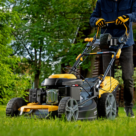 Газонокосилка бензиновая GLD-520SP-VE, 196 см3, ширина 52 см, привод, вариатор, электрический старт, 60 л Denzel цена